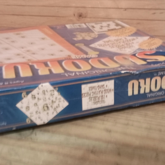 Sudoku original game in sealed box by Cardinal games - Picture 3 of 7